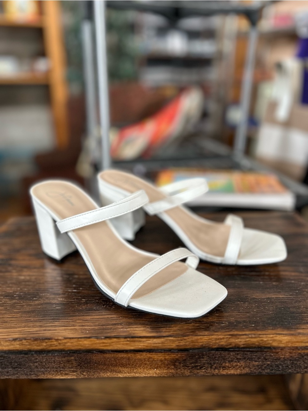J.Adams Stormi White Strappy Chunky Block Heel Sandals Size 9
